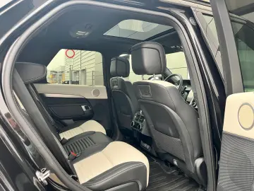 LAND ROVER Discovery 5 Dynamic SE D250 AWD