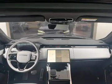 LAND ROVER Range Rover Sport Autobiography