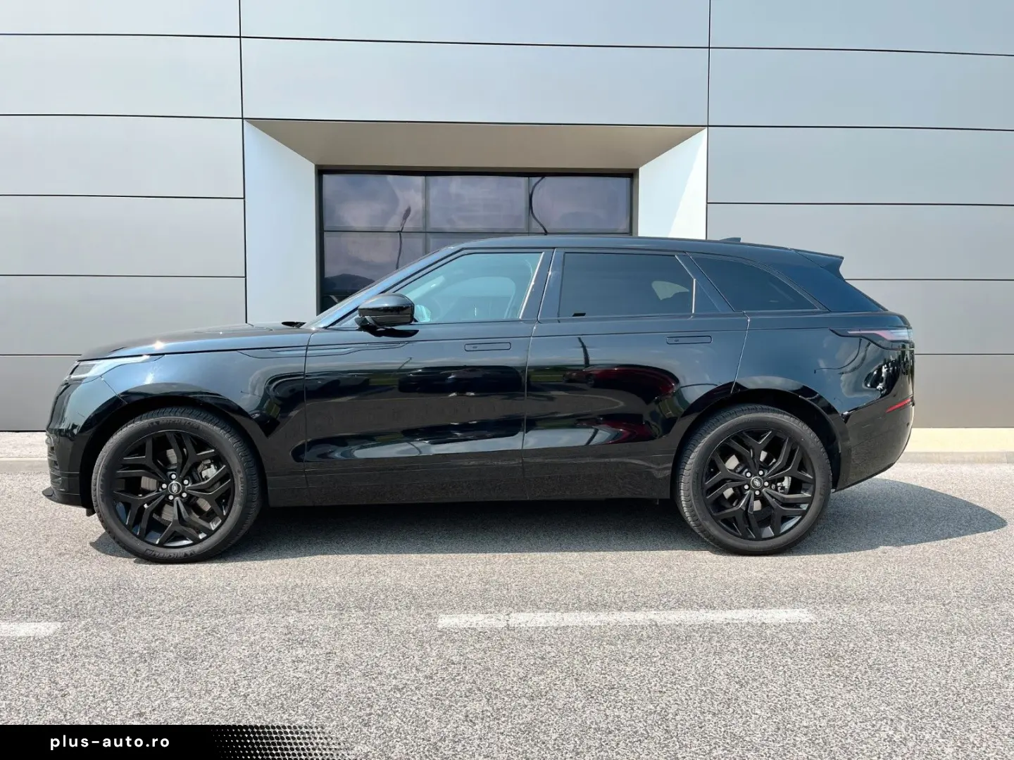 LAND ROVER Range Rover Velar 3.0 D300 DYNAMIC SE AWD