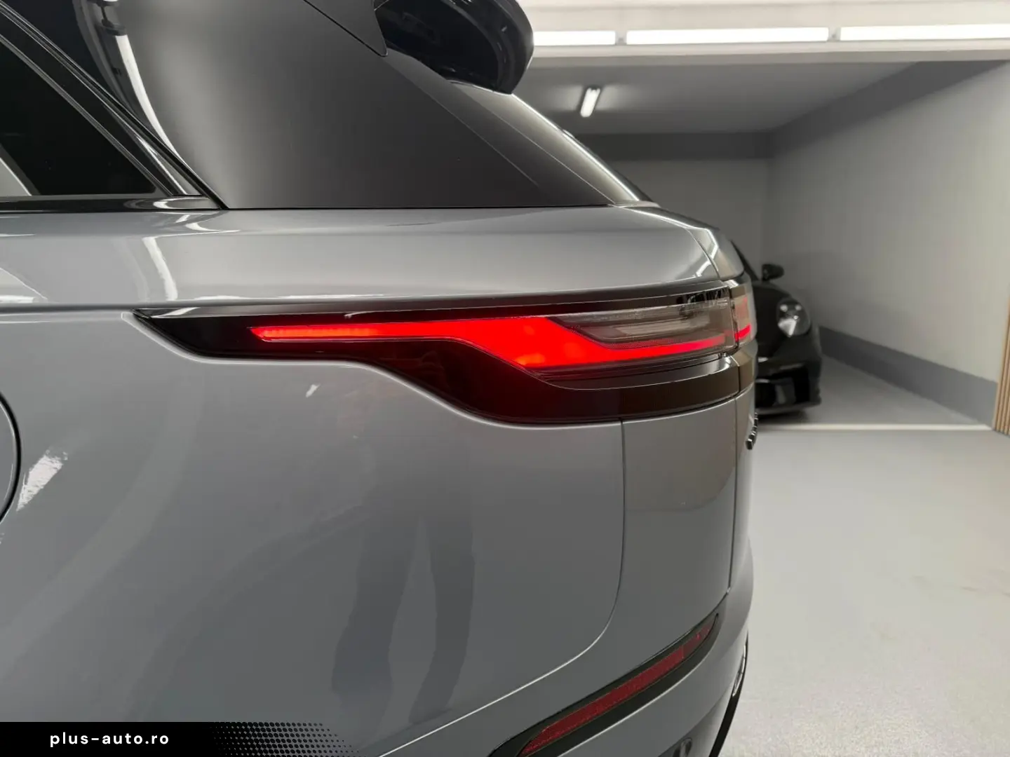 LAND ROVER Range Rover Velar Hybrid Autobiography