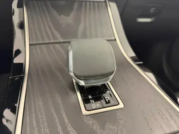 LAND ROVER Range Rover Velar Hybrid Autobiography