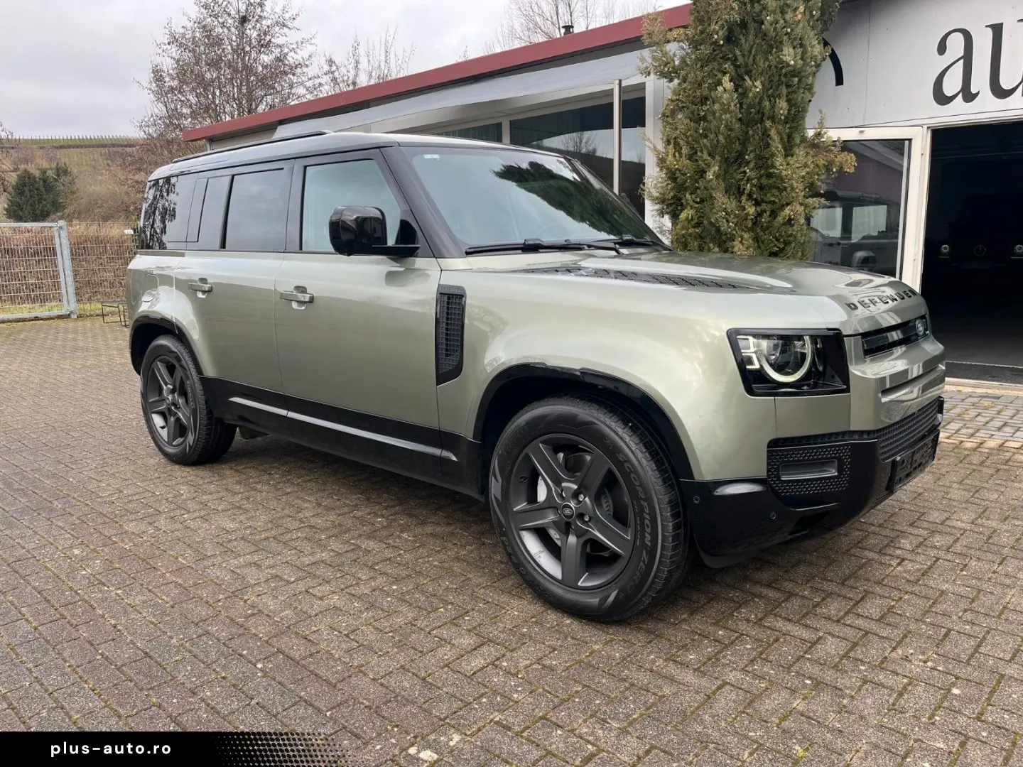 LAND ROVER Defender 110 X-Dynamic SE HeadUp eAHK 20