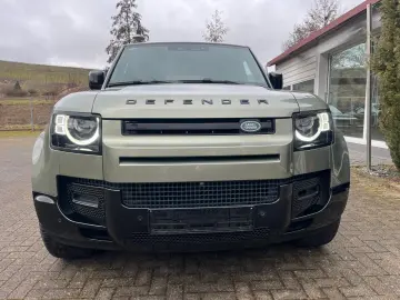 LAND ROVER Defender 110 X-Dynamic SE HeadUp eAHK 20