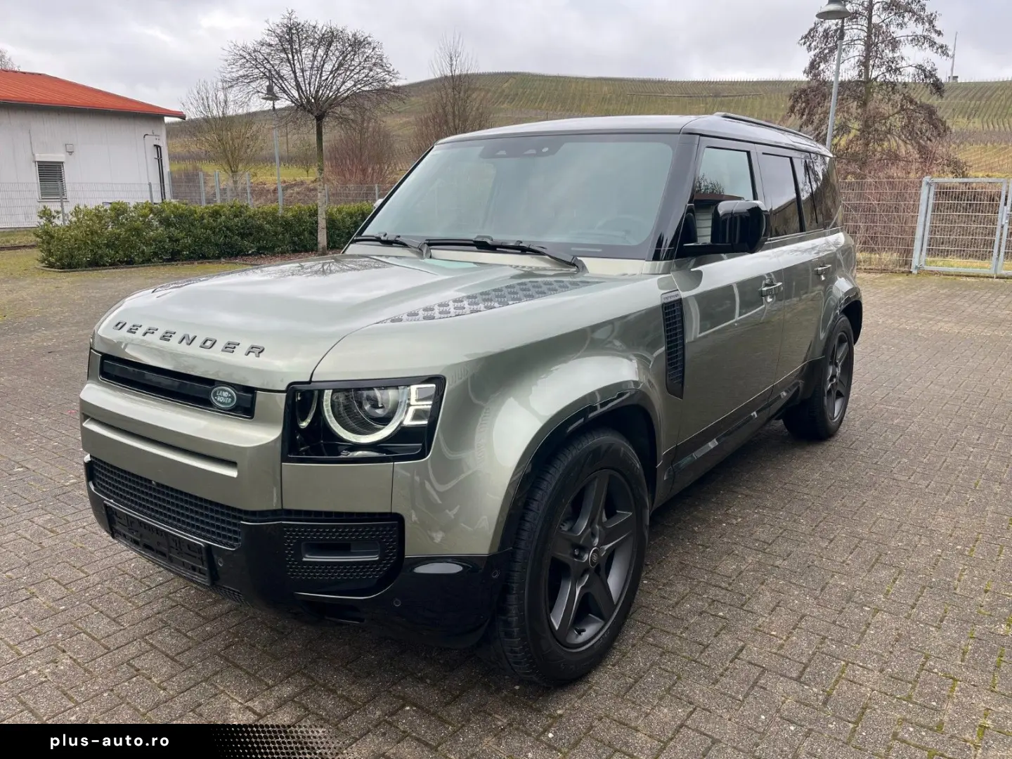 LAND ROVER Defender 110 X-Dynamic SE HeadUp eAHK 20