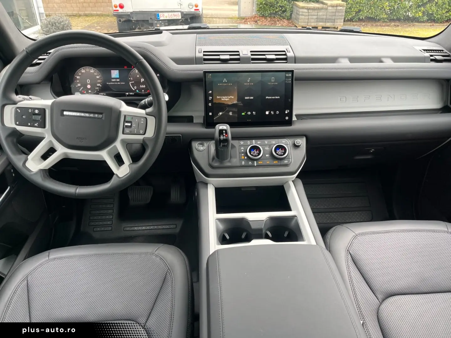 LAND ROVER Defender 110 X-Dynamic SE HeadUp eAHK 20