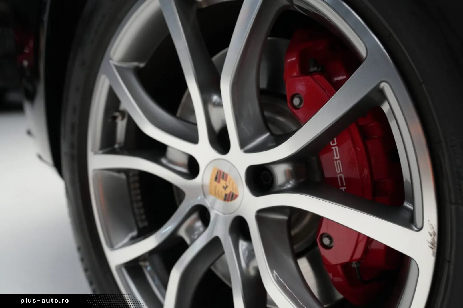 PORSCHE Cayenne Coupe S