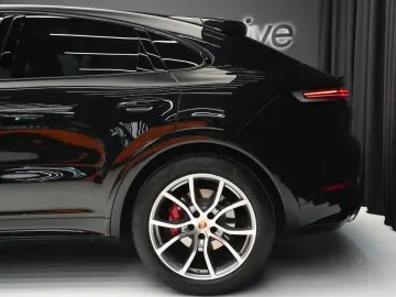 PORSCHE Cayenne Coupe S