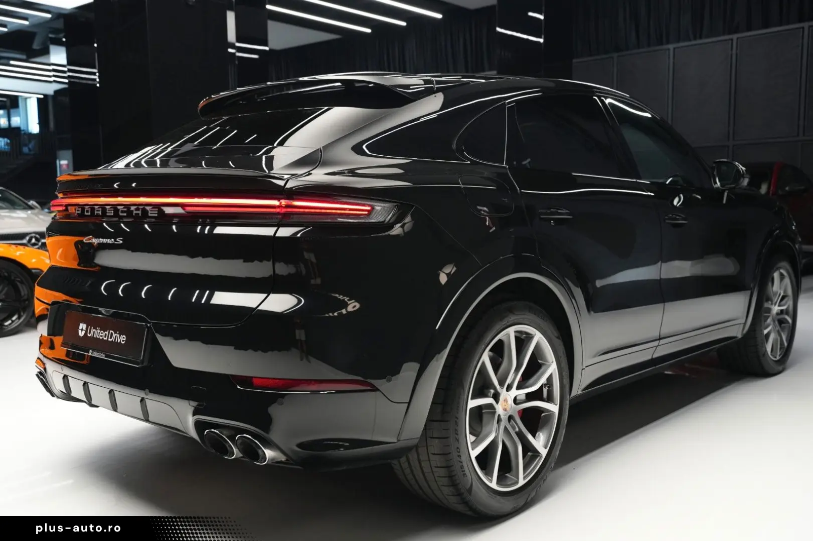PORSCHE Cayenne Coupe S