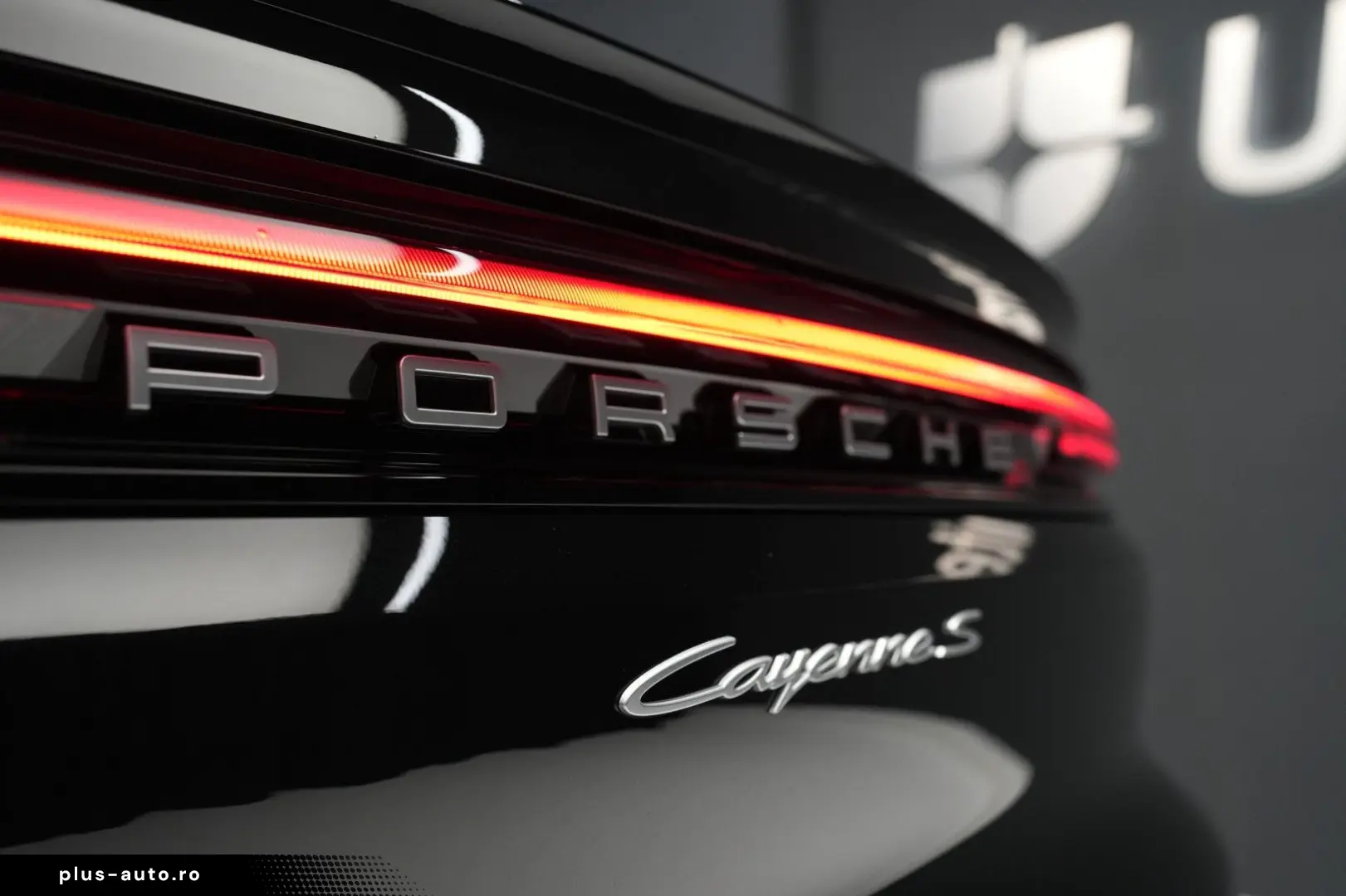 PORSCHE Cayenne Coupe S