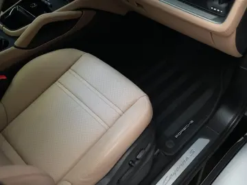 PORSCHE Cayenne Coupe S