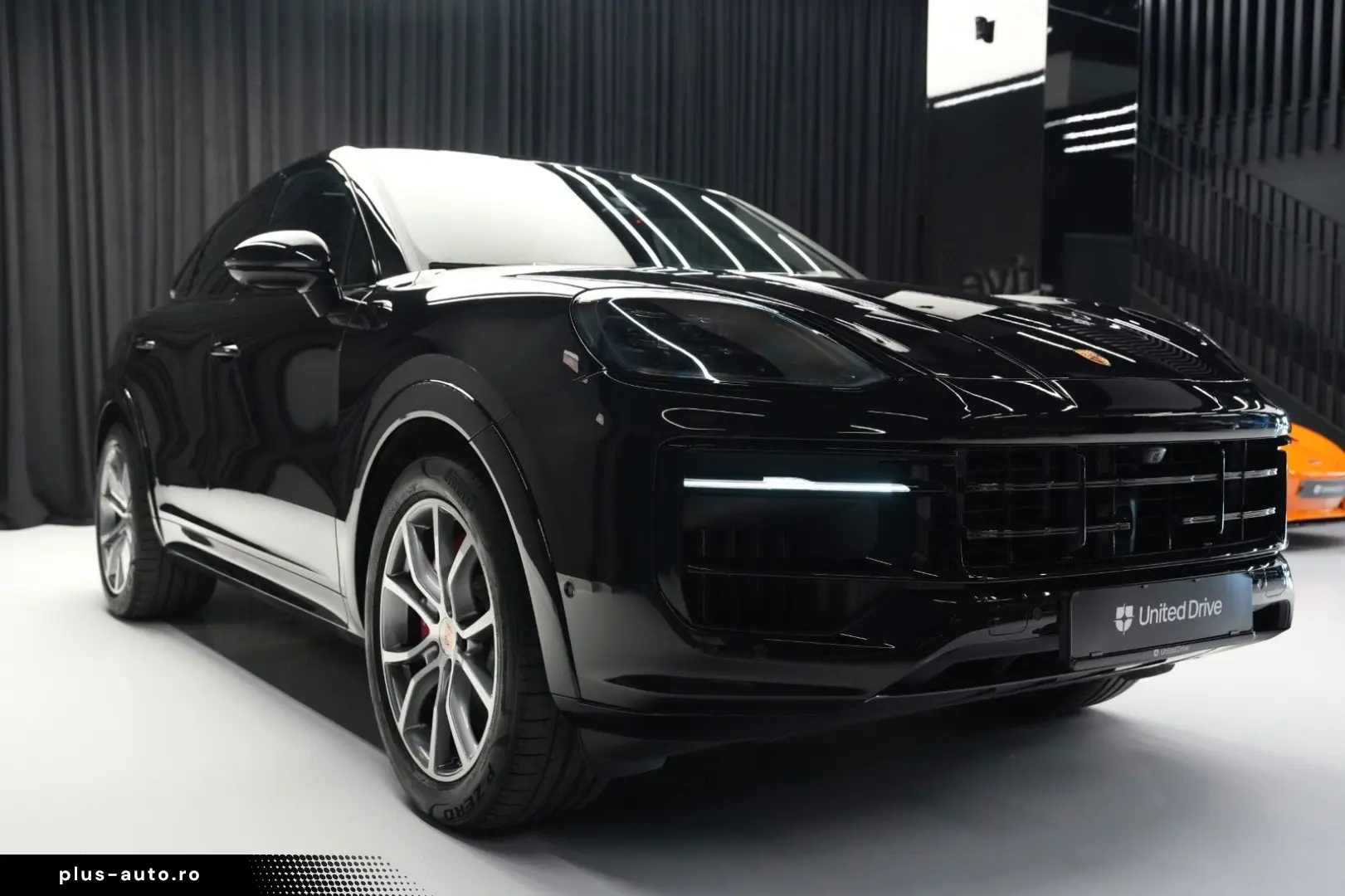 PORSCHE Cayenne Coupe S