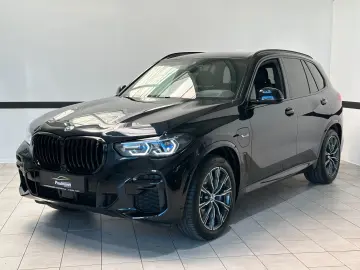 BMW X5 xDrive45e M-SPORT Navi Leder LASER AHK 1.Hand