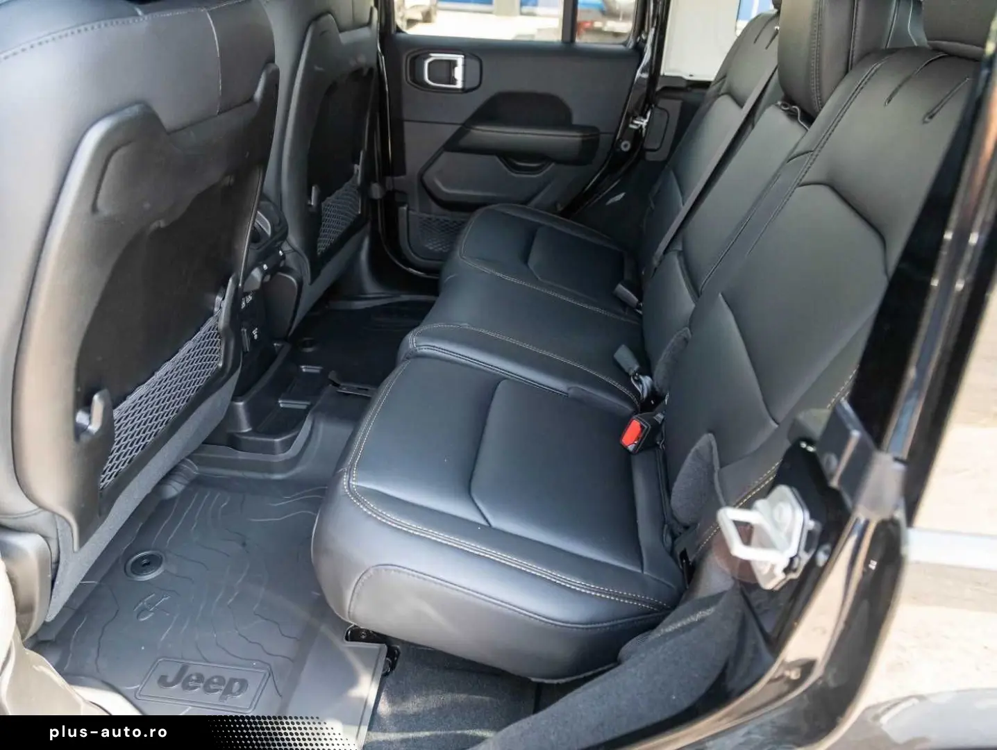 JEEP Wrangler Sahara 2.0l T-GDI Ultd. Sky-One