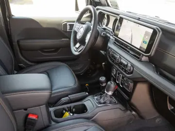 JEEP Wrangler Sahara 2.0l T-GDI Ultd. Sky-One