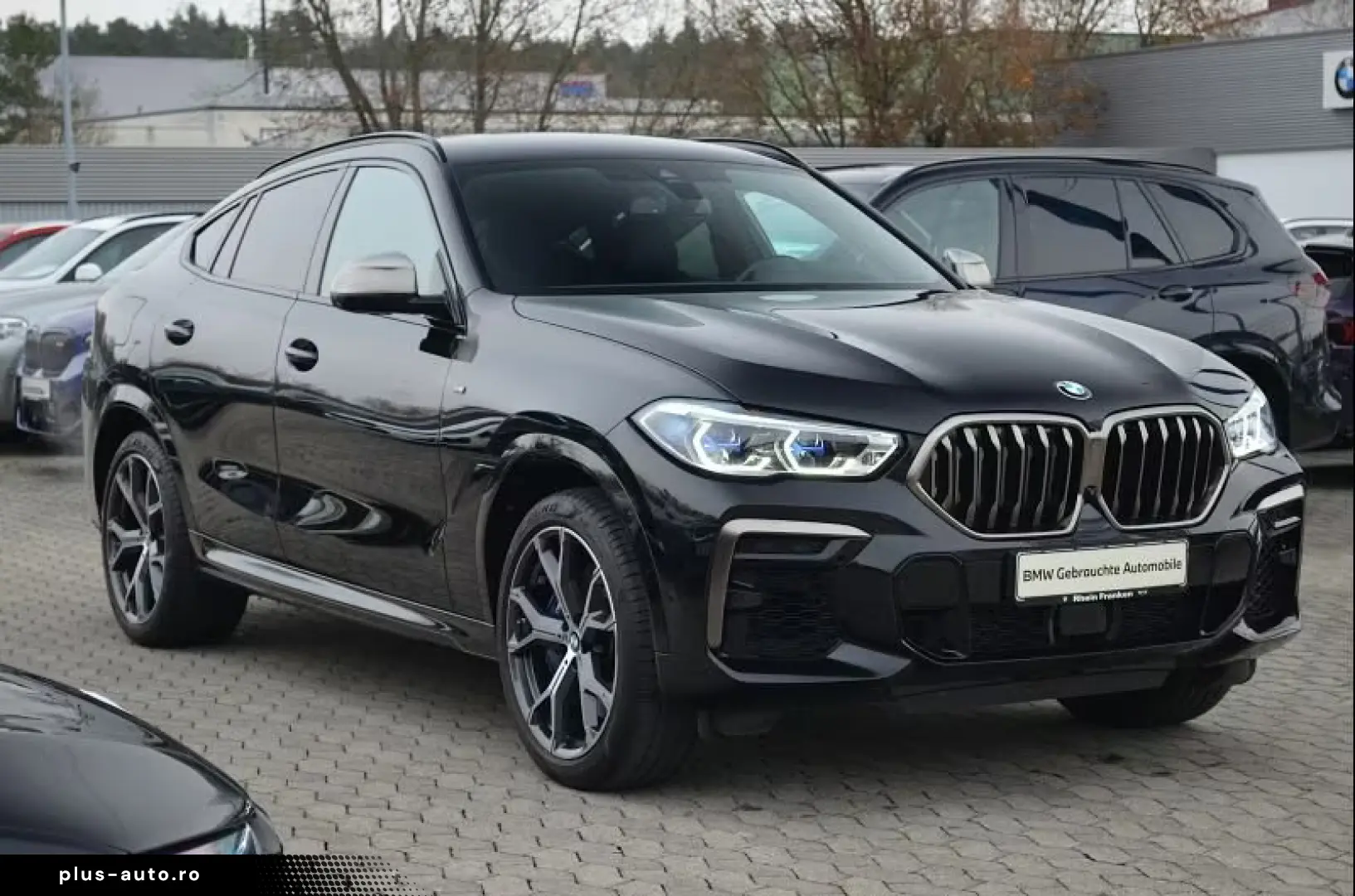 BMW X6 M50i