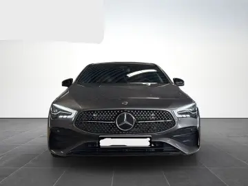 MERCEDES-BENZ CLA 200 9G AMG-LINE