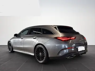MERCEDES-BENZ CLA 200 9G AMG-LINE
