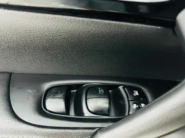 NISSAN Qashqai 2017 1.5D E6 Garantie 12 Luni Rate Avans 0 Do
