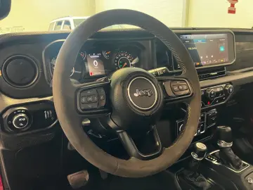 JEEP Gladiator Sport 3 6 4x4 Leder LED AHK Navi Pink