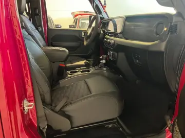 JEEP Gladiator Sport 3 6 4x4 Leder LED AHK Navi Pink