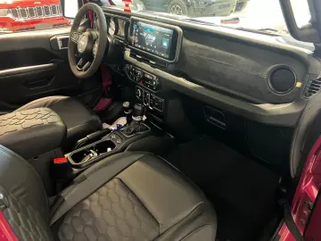 JEEP Gladiator Sport 3 6 4x4 Leder LED AHK Navi Pink