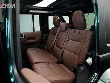 JEEP Wrangler Unlimited 4xe 380 Rubicon   Ferrari Lea