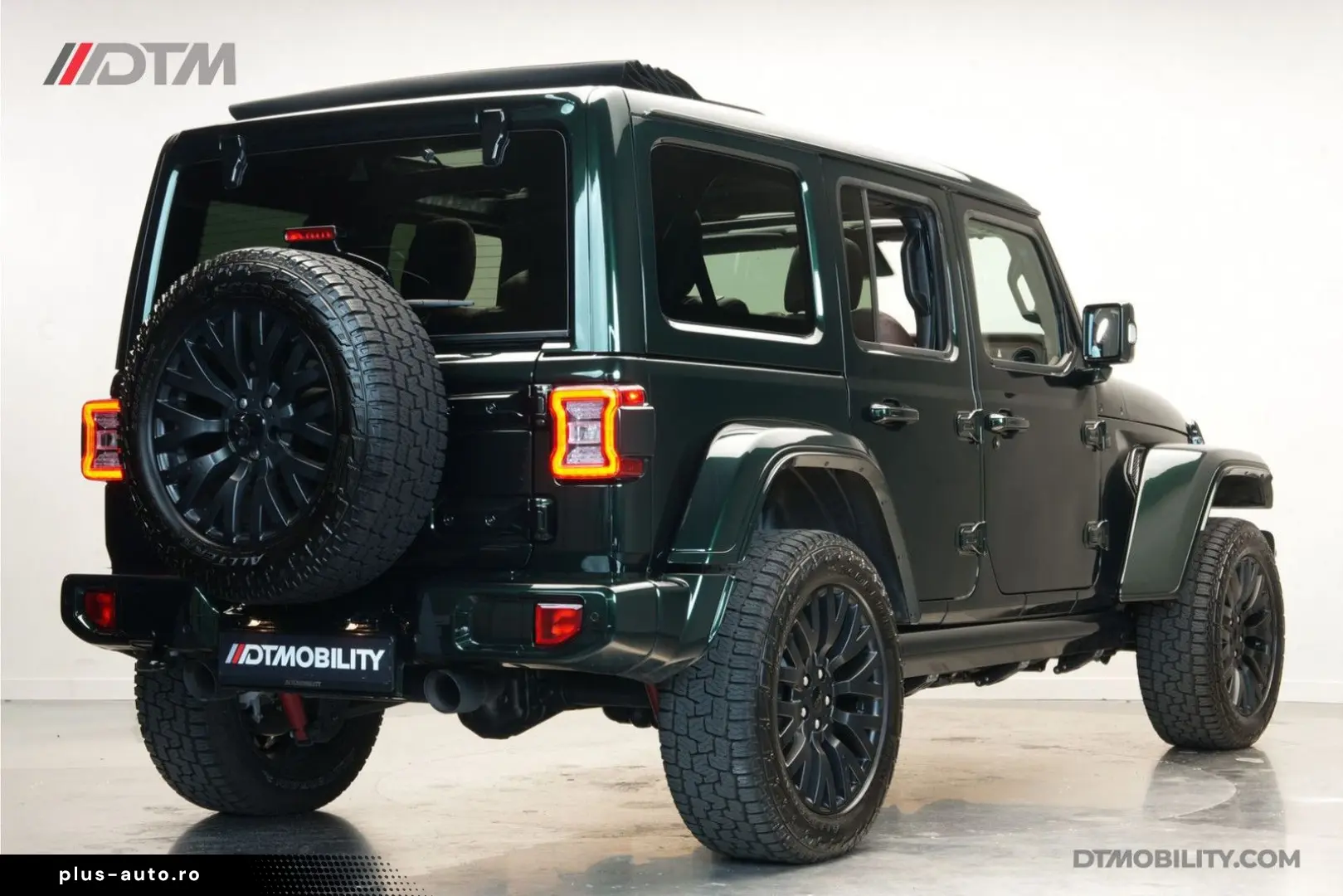 JEEP Wrangler Unlimited 4xe 380 Rubicon   Ferrari Lea