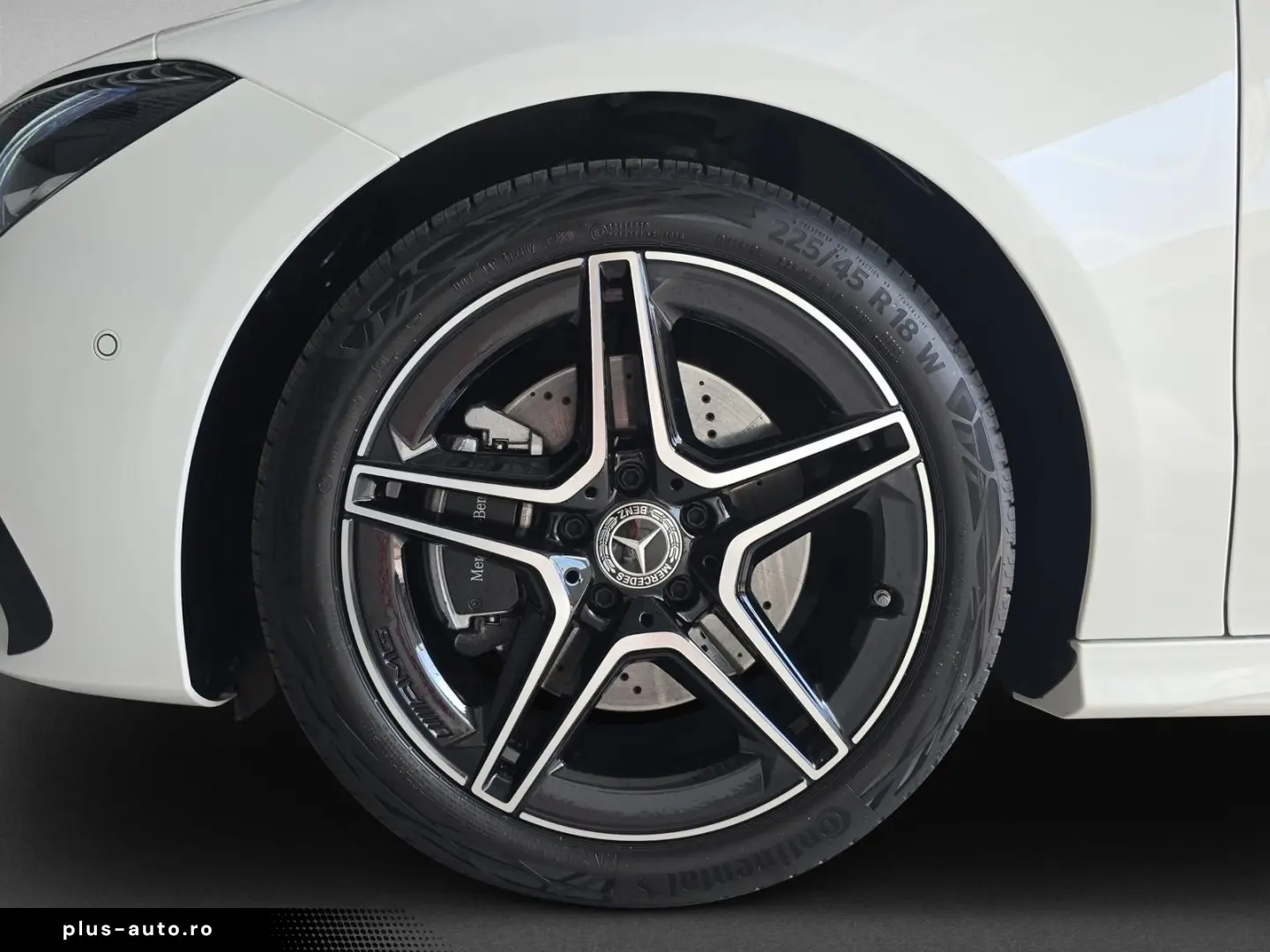 MERCEDES-BENZ CLA 200 - AMG