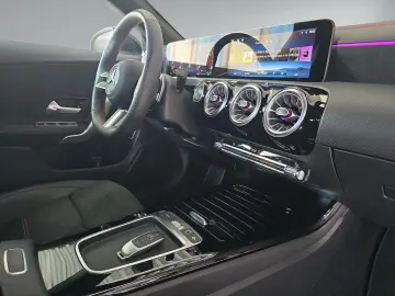 MERCEDES-BENZ CLA 200 - AMG