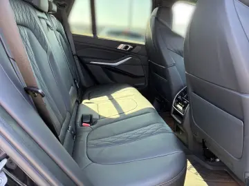 BMW X5 xdr45e MSp SkyLounge Massage Ventil DisplayKey 360