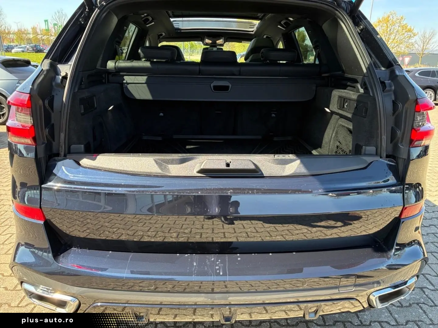 BMW X5 xdr45e MSp SkyLounge Massage Ventil DisplayKey 360