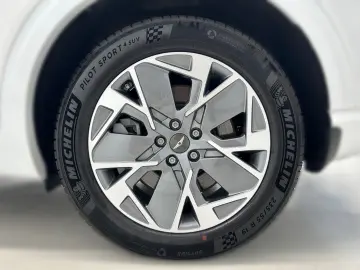 GENESIS GV70 Sport Electrified 4WD AD El. Panodach Leder