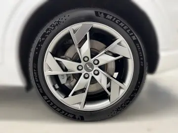 GENESIS GV70 Sport Electrified 4WD AD El. Panodach Leder