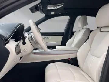 GENESIS GV70 Sport Electrified 4WD AD El. Panodach Leder