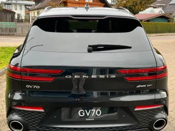 GENESIS GV70 Sport 4WD