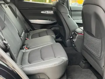 GENESIS GV70 Sport 4WD