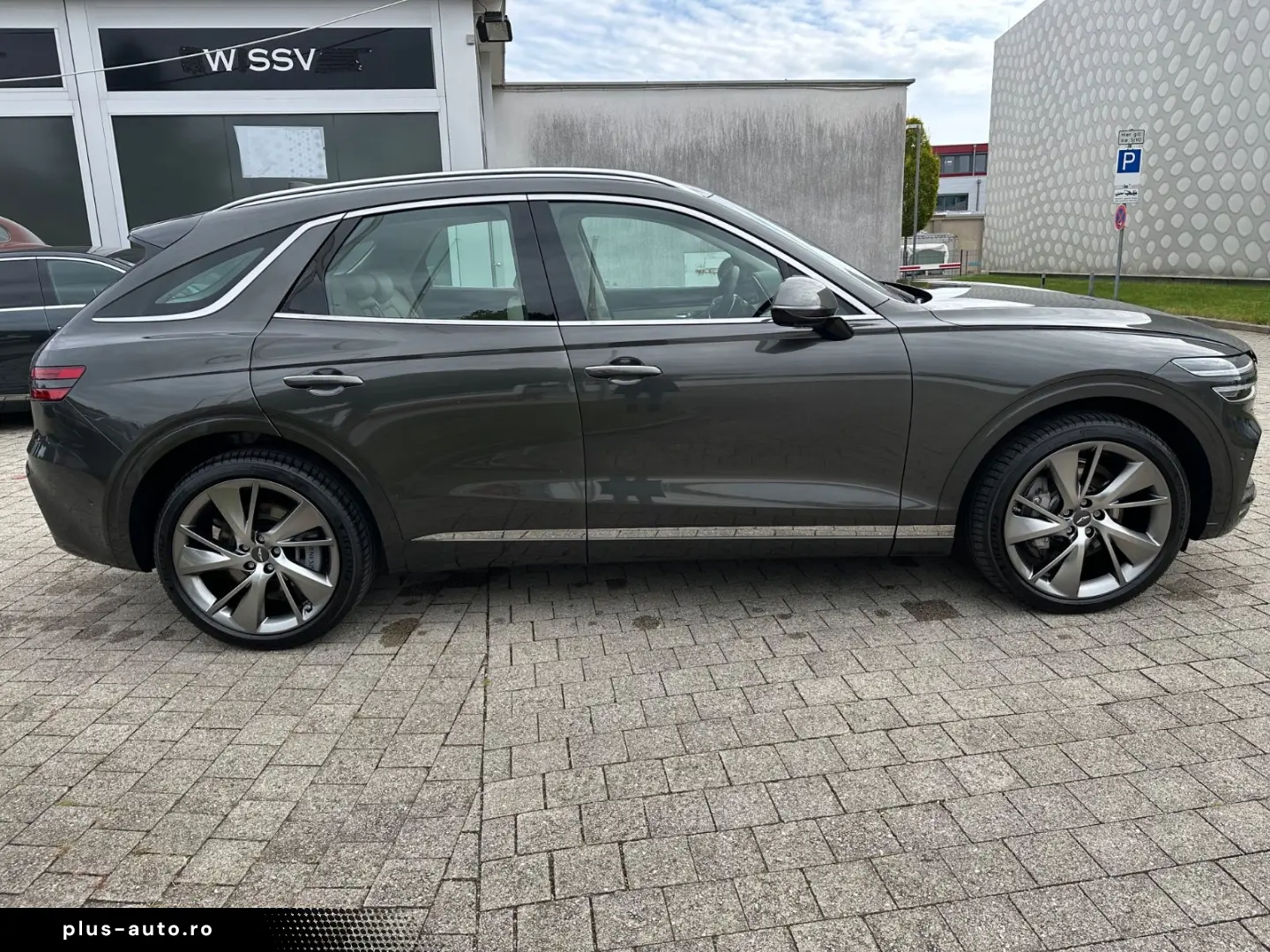 GENESIS GV70 Luxury 4WD