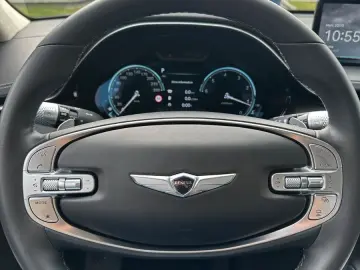 GENESIS GV70 Luxury 4WD
