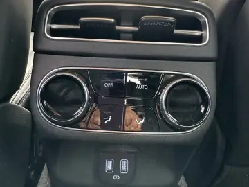 GENESIS GV70 Luxury 4WD