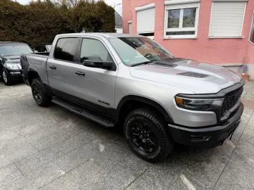 DODGE RAM 1500 Rebel  LPG-Gasanlage Panorama HUD