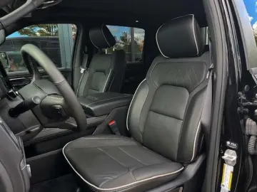 DODGE RAM 1500 Limited Night 3.0l HO  Hurricane