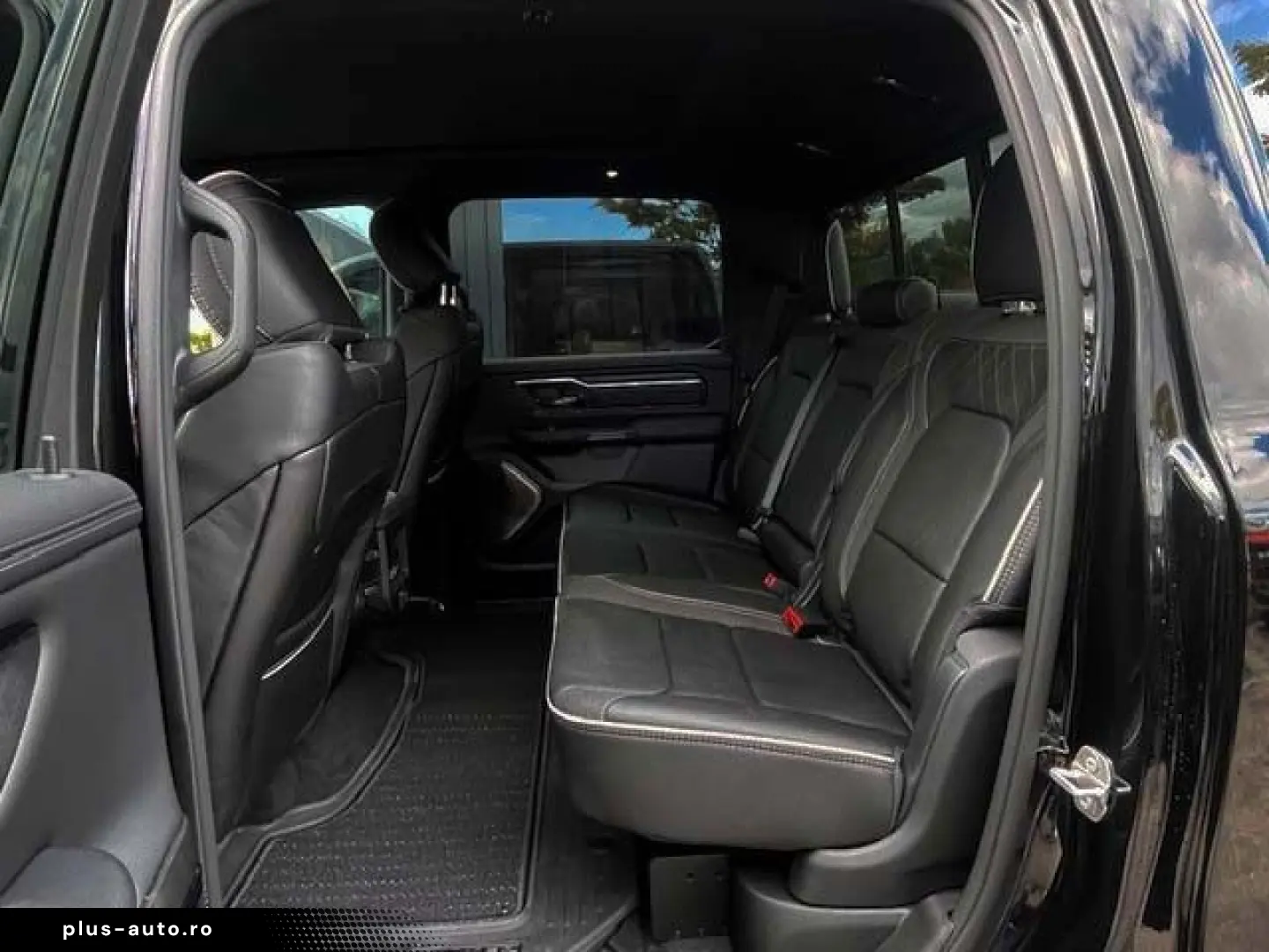 DODGE RAM 1500 Limited Night 3.0l HO  Hurricane