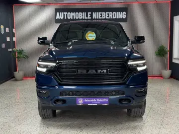 DODGE RAM 5.7 HEMI 4X4 LIMITED LCD TACHO PANO ACC 360