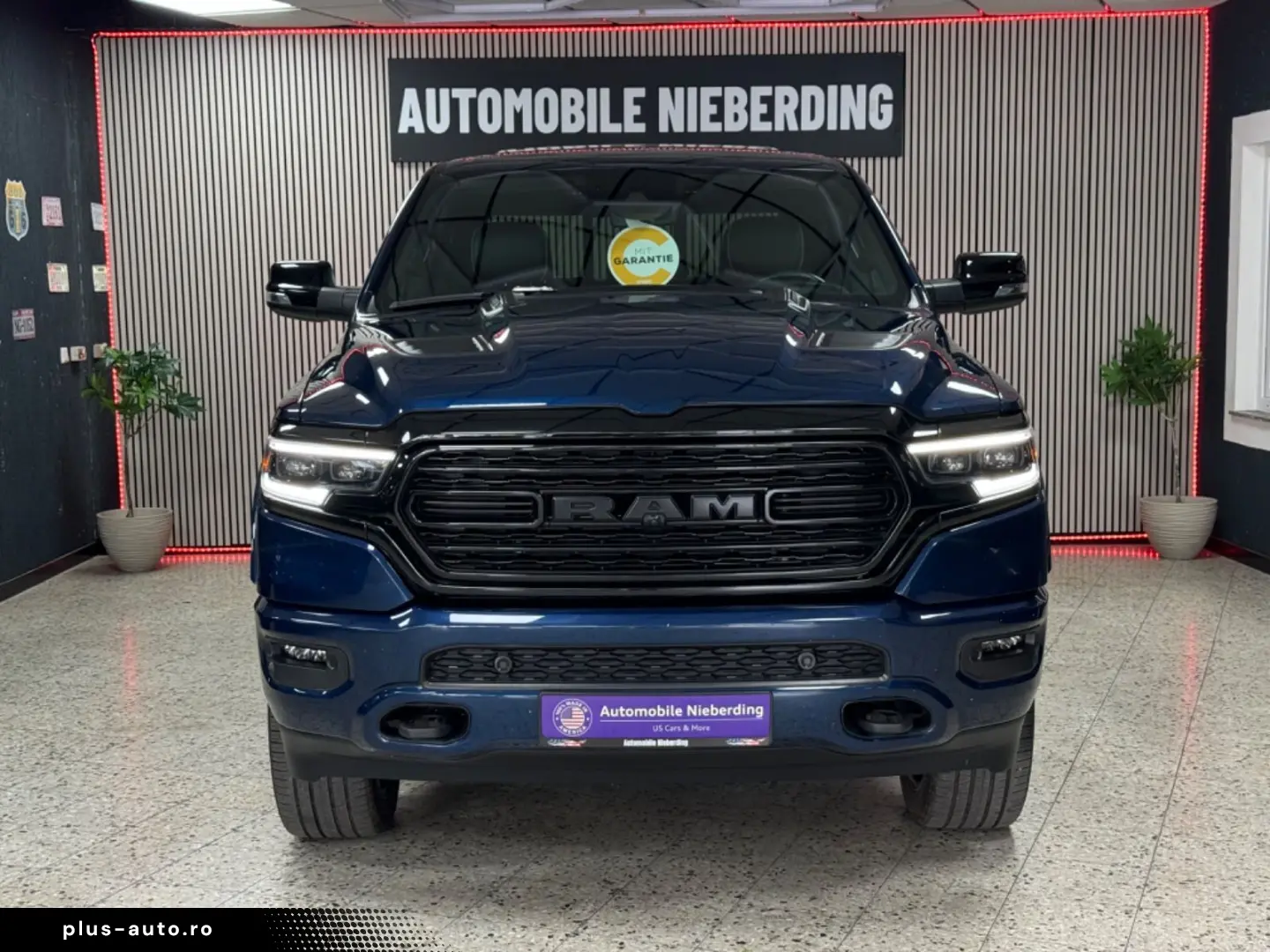 DODGE RAM 5.7 HEMI 4X4 LIMITED LCD TACHO PANO ACC 360