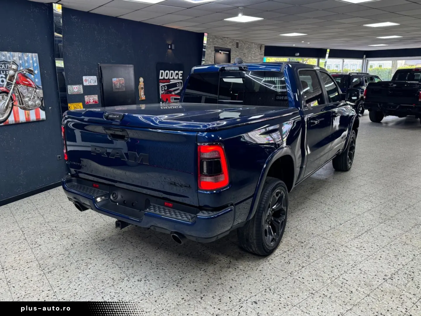 DODGE RAM 5.7 HEMI 4X4 LIMITED LCD TACHO PANO ACC 360