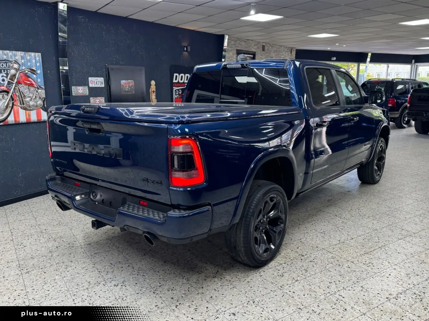 DODGE RAM 5.7 HEMI 4X4 LIMITED LCD TACHO PANO ACC 360