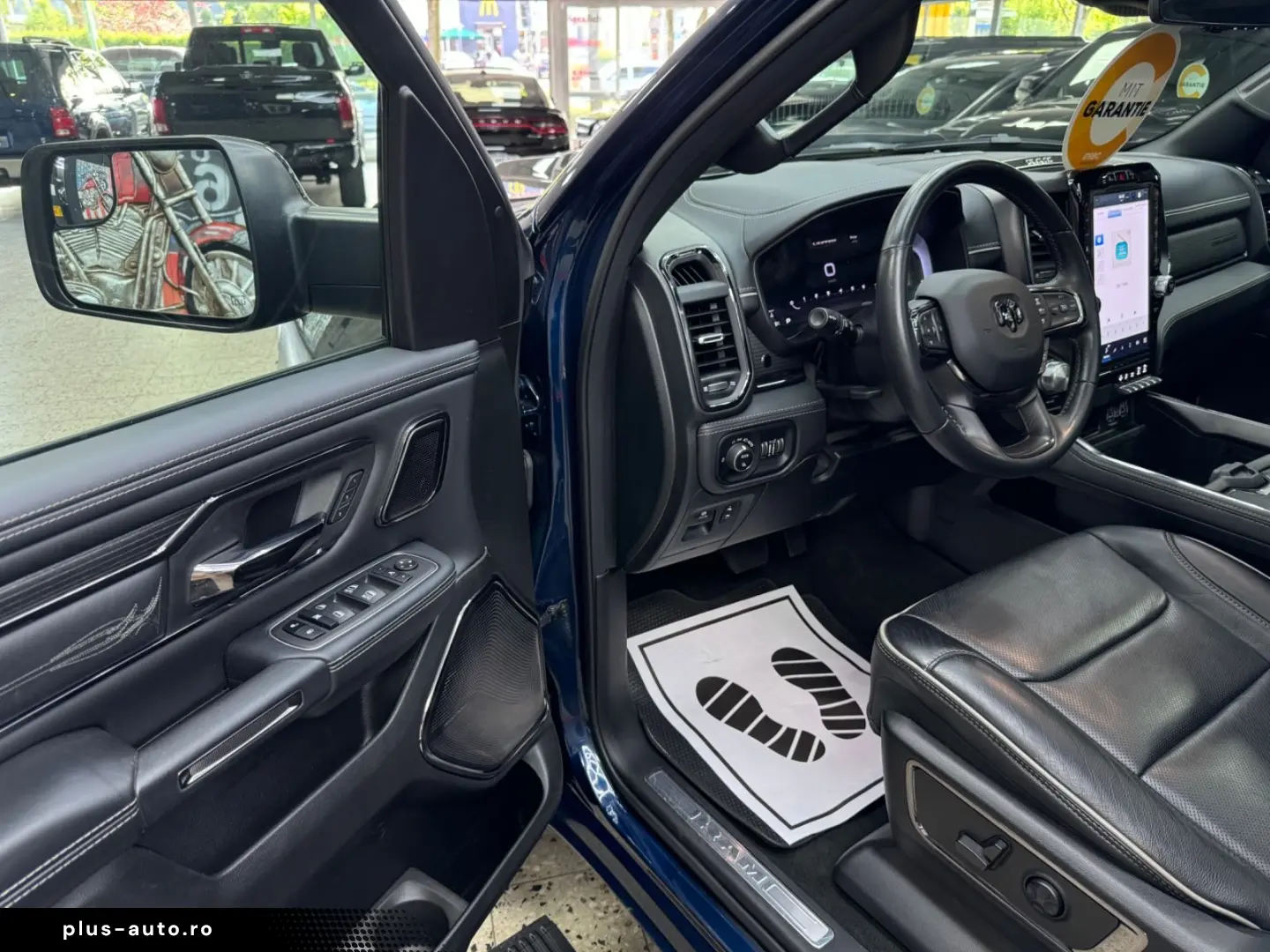 DODGE RAM 5.7 HEMI 4X4 LIMITED LCD TACHO PANO ACC 360