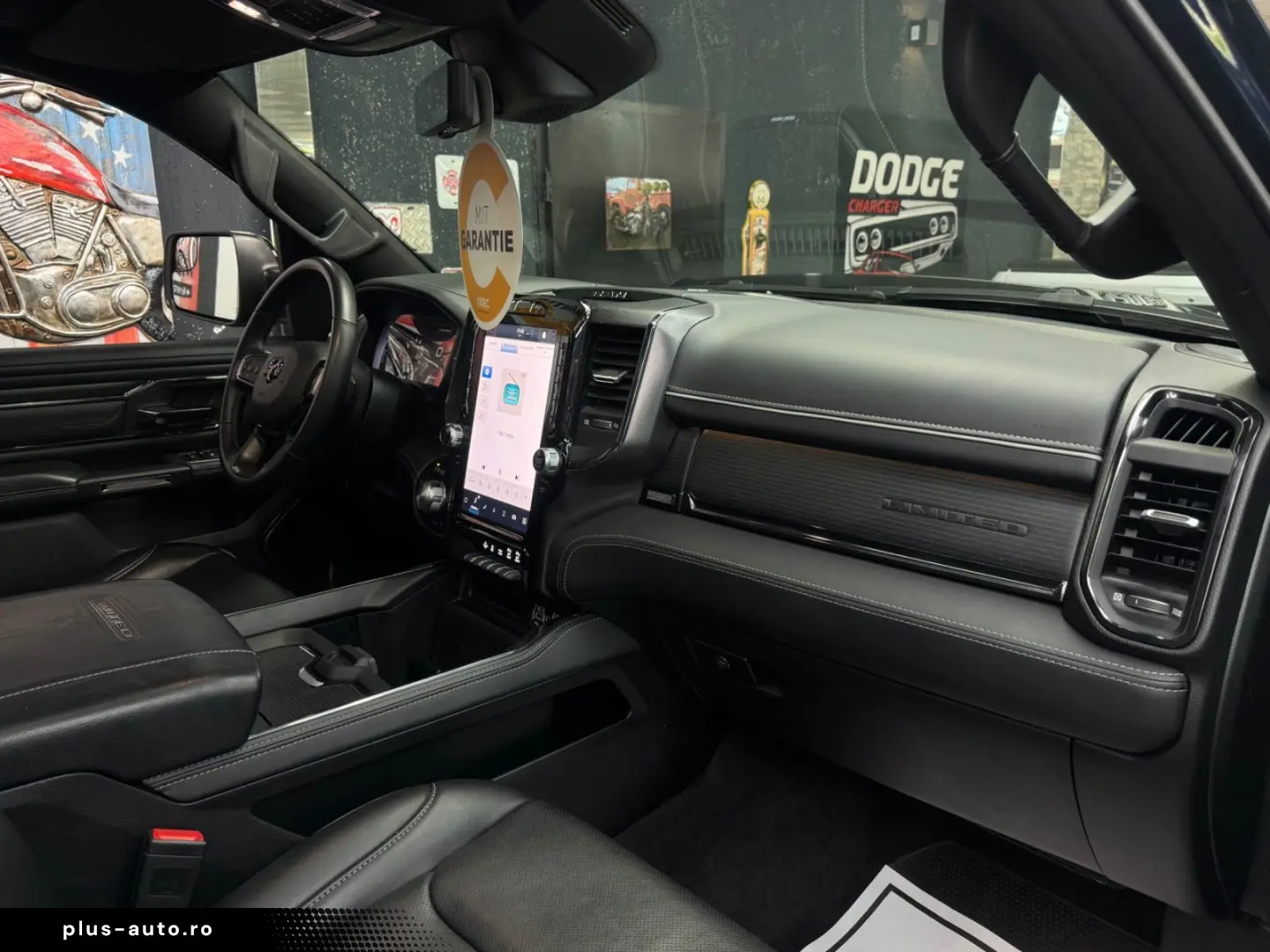 DODGE RAM 5.7 HEMI 4X4 LIMITED LCD TACHO PANO ACC 360