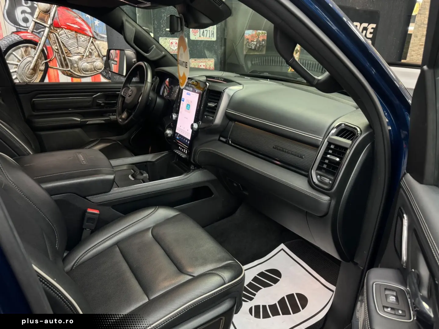 DODGE RAM 5.7 HEMI 4X4 LIMITED LCD TACHO PANO ACC 360