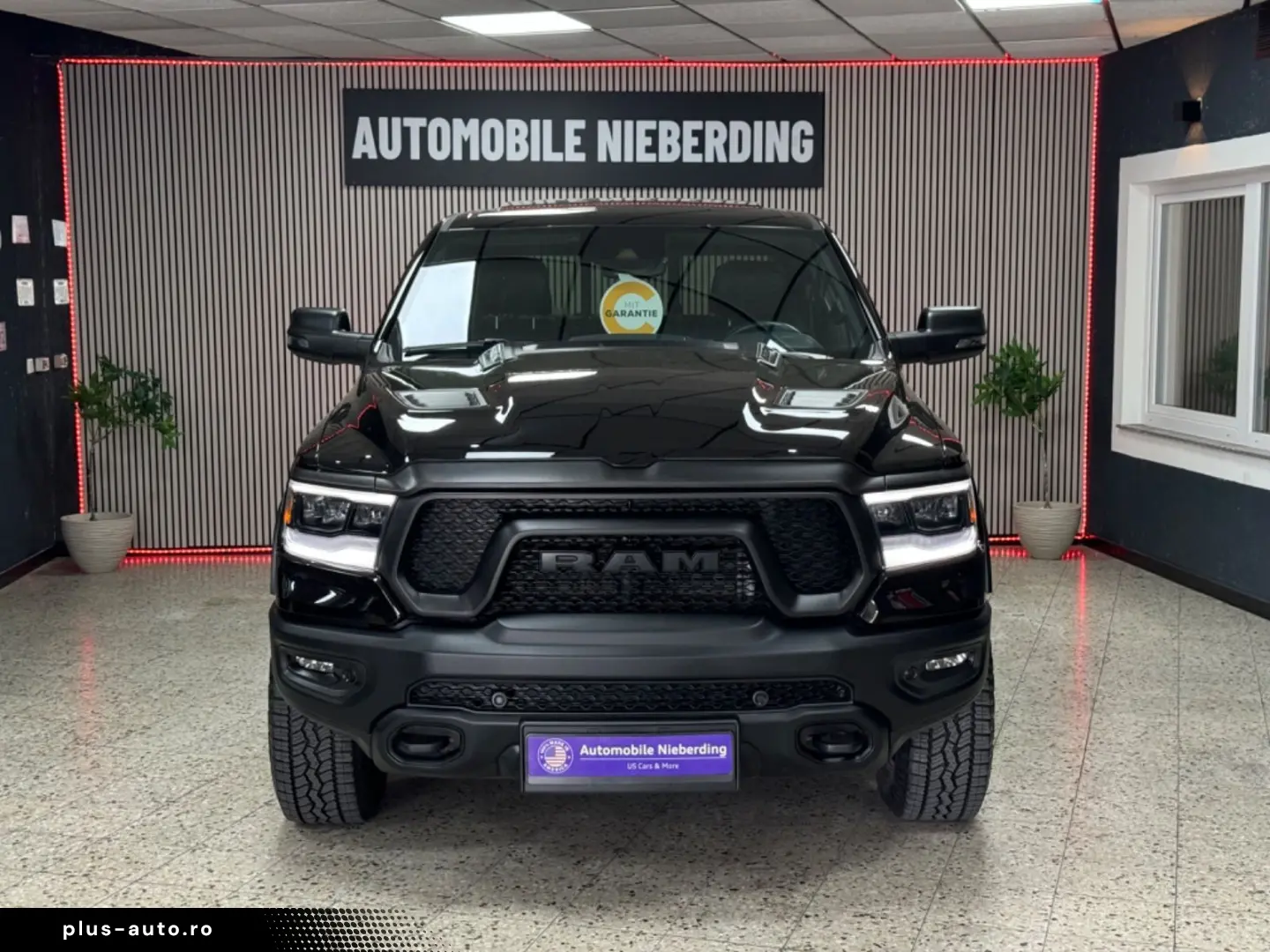 DODGE RAM 5.7 HEMI 4X4 Rebel  LCD-Tacho  Pano 12 NAVI